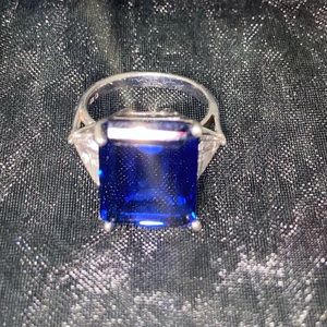 Sapphire Ring